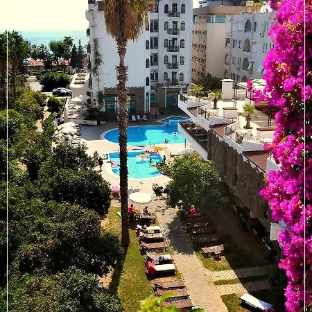 Ξενοδοχείο Boulevard 4*