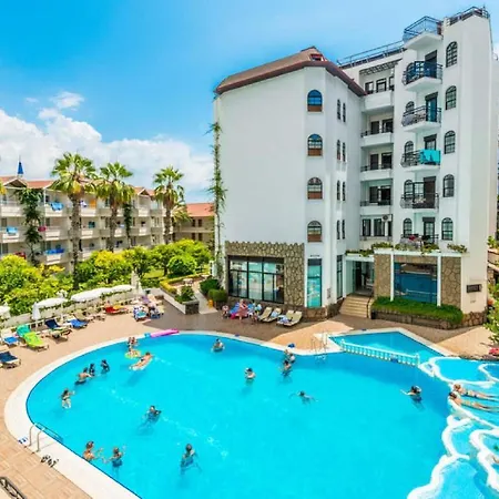 Ξενοδοχείο Boulevard 4*